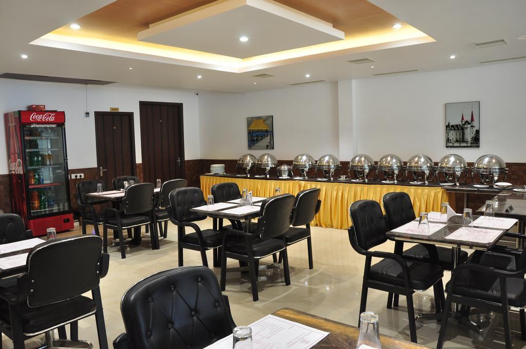 King Paradise Hotell Tiruchirappalli Exteriör bild