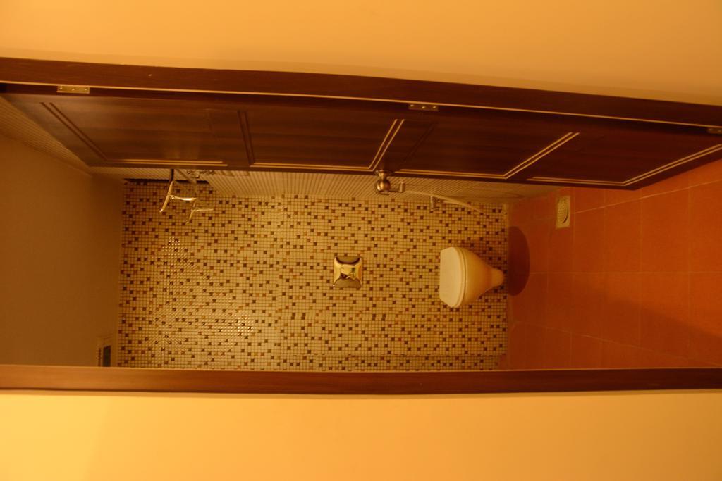 King Paradise Hotell Tiruchirappalli Exteriör bild