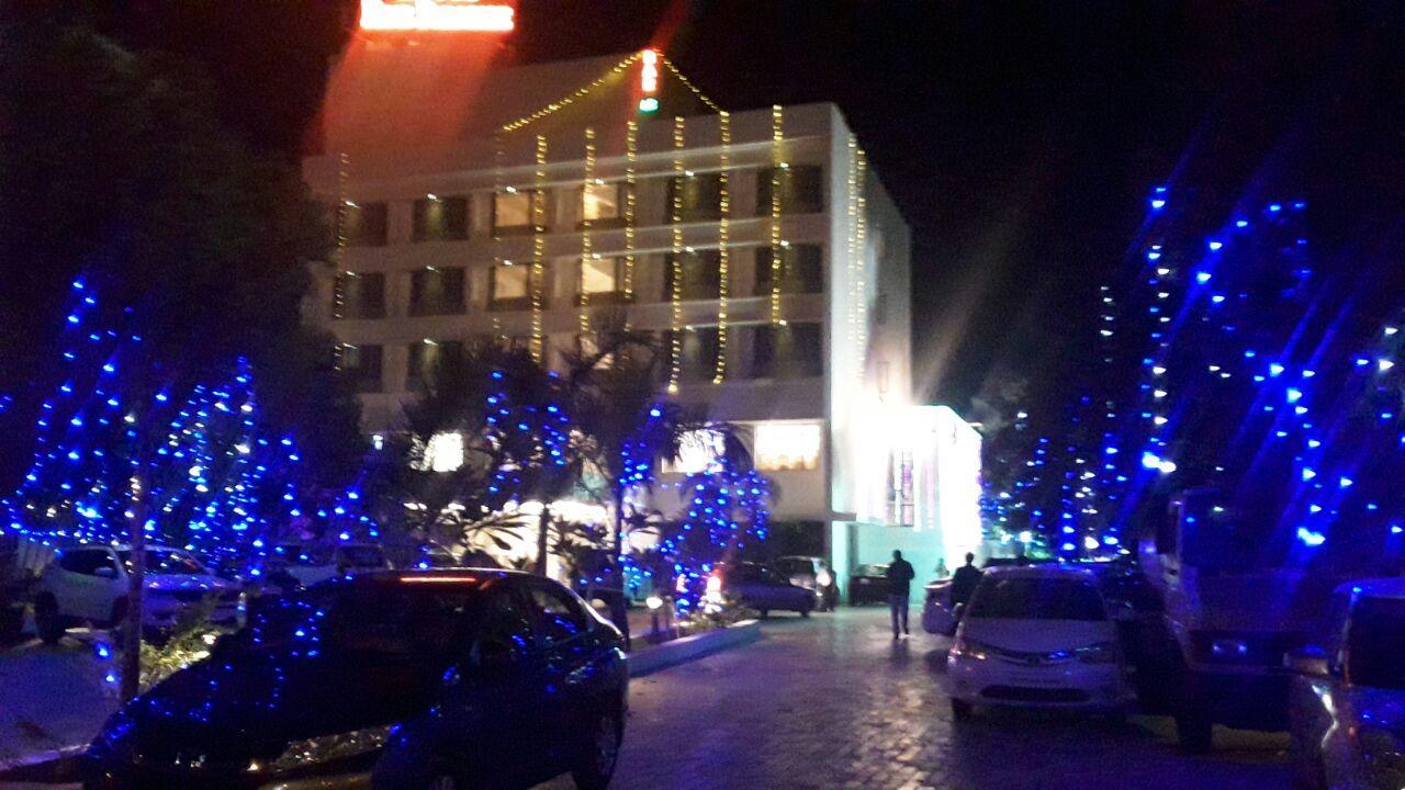 King Paradise Hotell Tiruchirappalli Exteriör bild