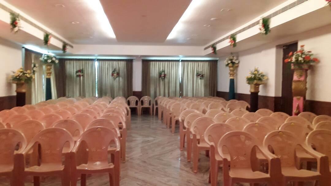 King Paradise Hotell Tiruchirappalli Exteriör bild