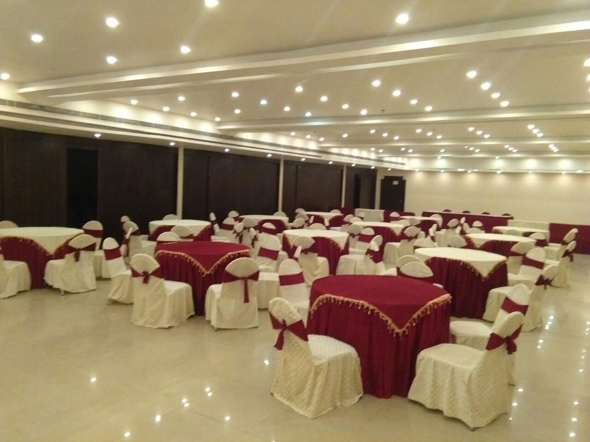 King Paradise Hotell Tiruchirappalli Exteriör bild
